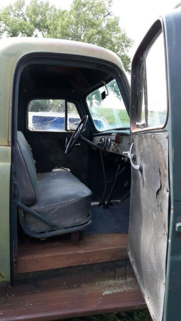 1952 International Harvester L112 - photo 11