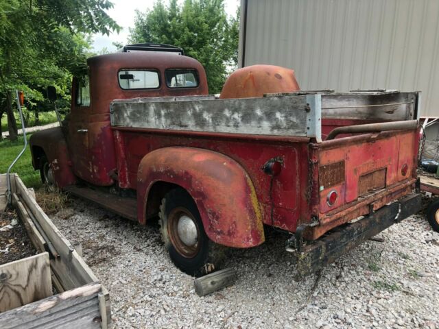 1952 International Harvester L-110 - photo 4