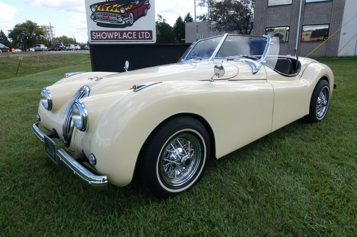 1952 Jaguar XK 120 Roadster Tribute - GM 350 CID V8 - 300 HP -Automatic 1952 Jaguar XK