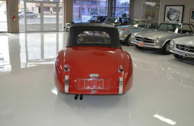 1952 Jaguar XK120 OTS Roadster, Rust Free, Survivor! - photo 12