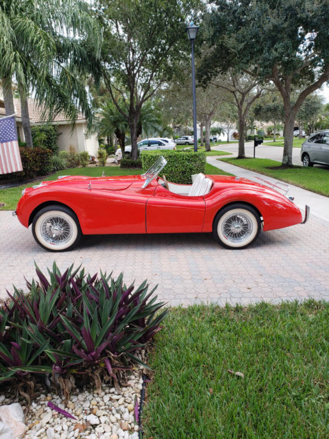 1952 JAGUAR XK120 REPLICA*RED*FORD V8 302*CUSTOM INTERIOR*WIRE WHEELS*GORGEOUS! 1952 Jaguar XK