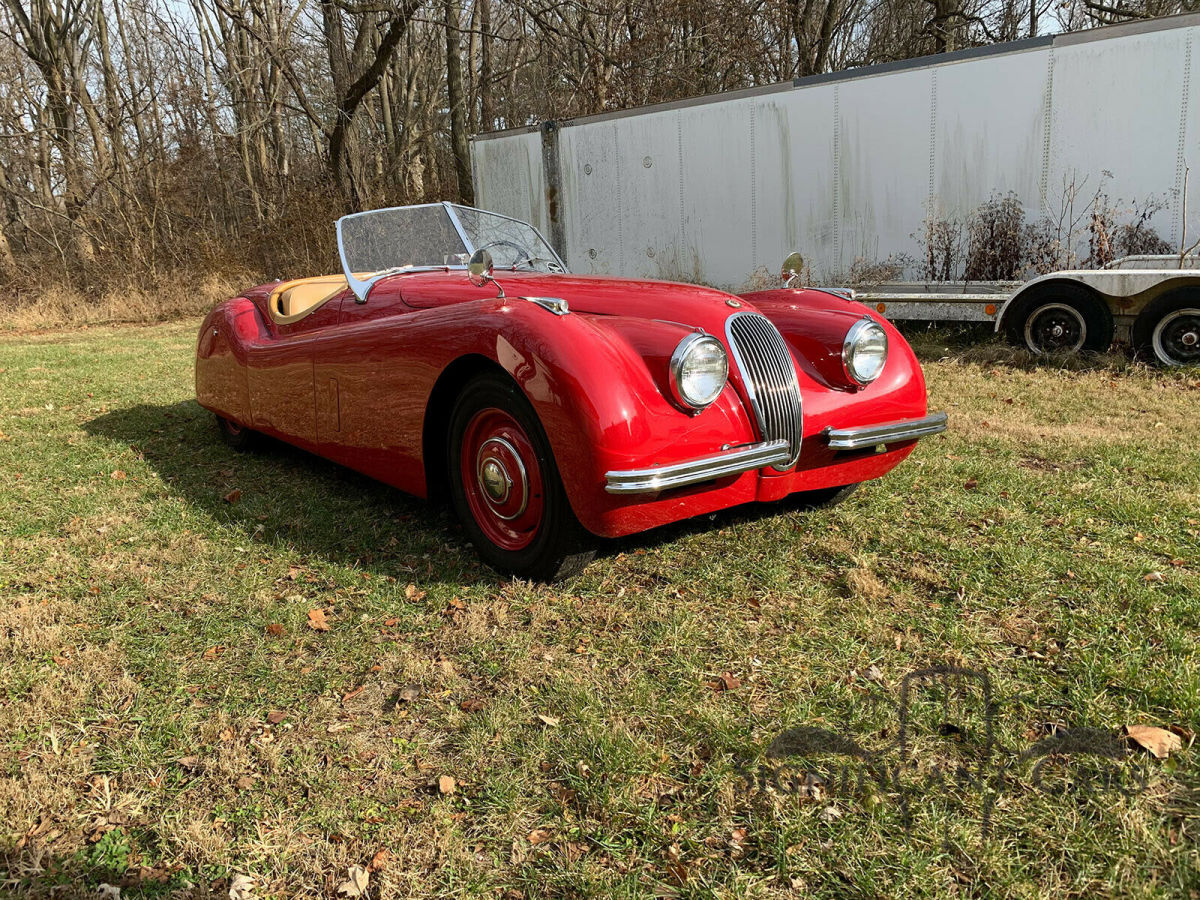 1952 Jaguar XK 120 - photo 2
