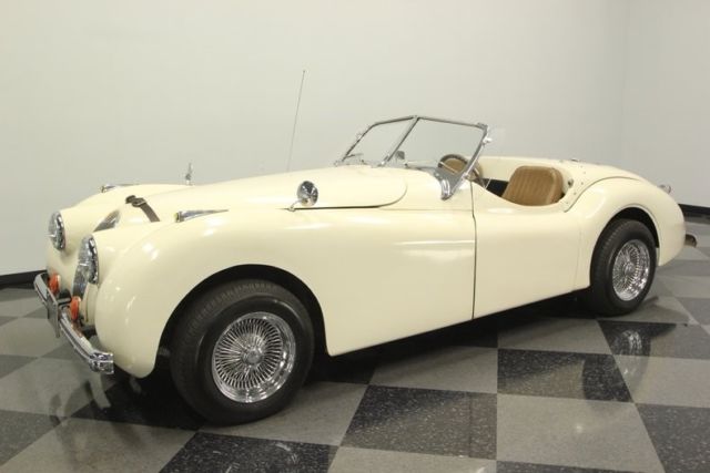 1952 Jaguar XK Roadster Replica - photo 7