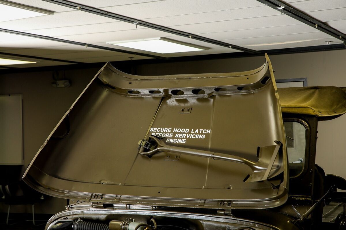 1952 Willys - photo 11