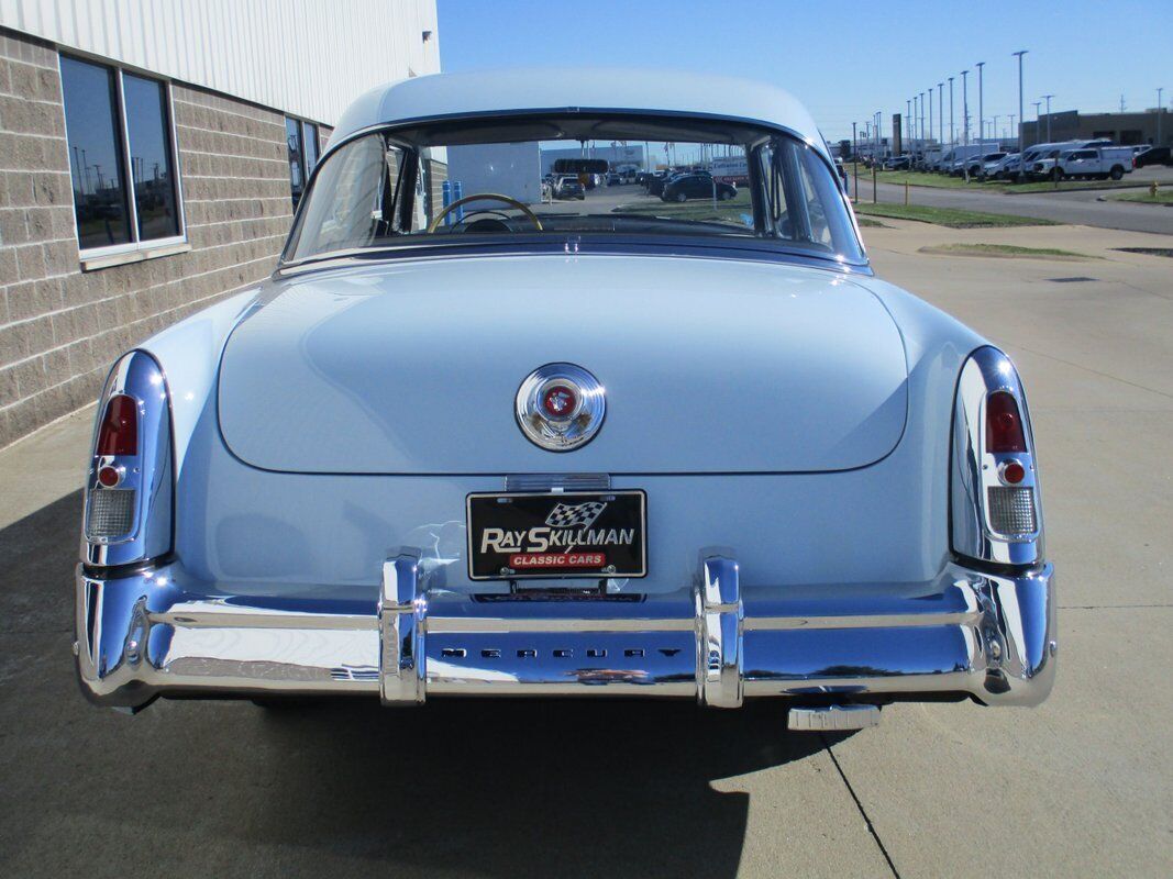1952 Mercury 2 Door Sedan - photo 9