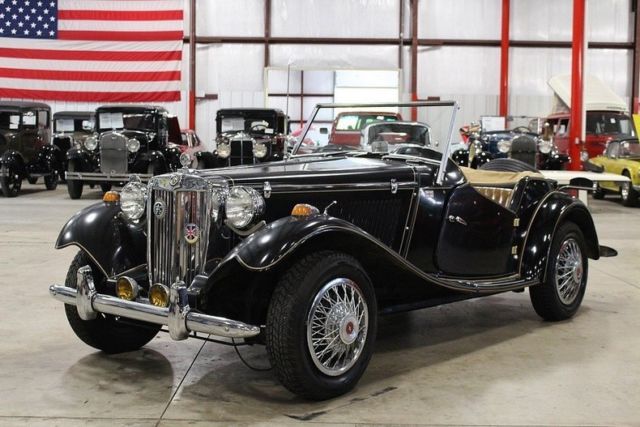 1952 MG TD Replica 9203 Miles Black Roadster H4 Manual 1952 MG T-Series Replica