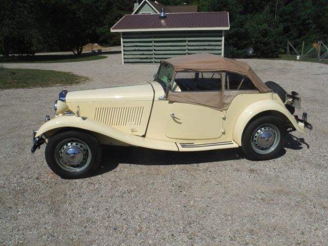 1952 MG TD Roadster 1952 MG T-Series