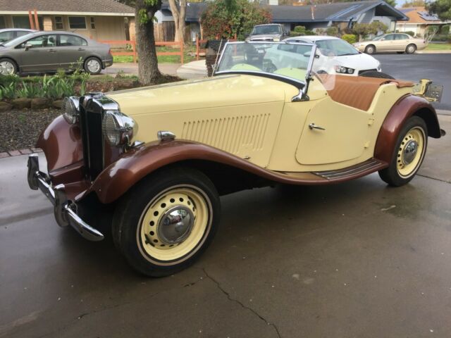 1952 MG TD --
