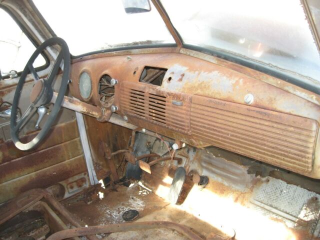 1952 GMC 100-22 1952 GMC 1/2 ton short bed - photo 13