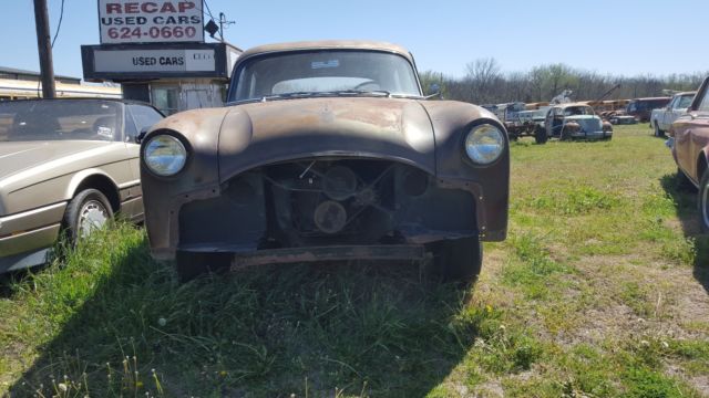 1952 Packard Super Deluxe Eight - photo 2