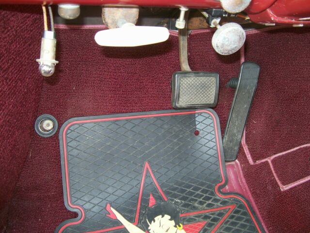 1952 Packard 250 - photo 13