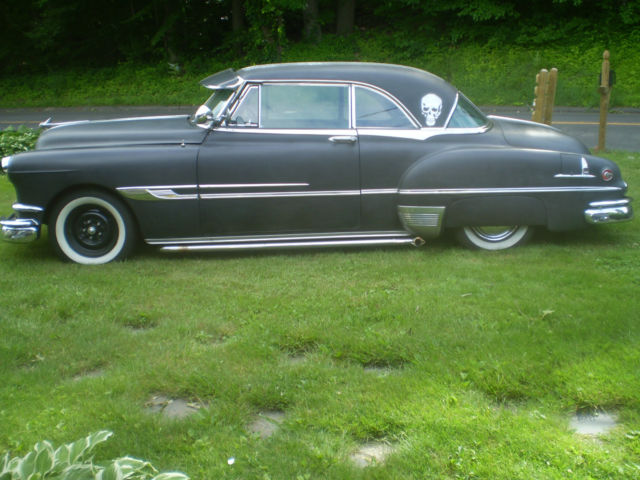 1952 Pontiac 2 DOOR HARDTOP - photo 2