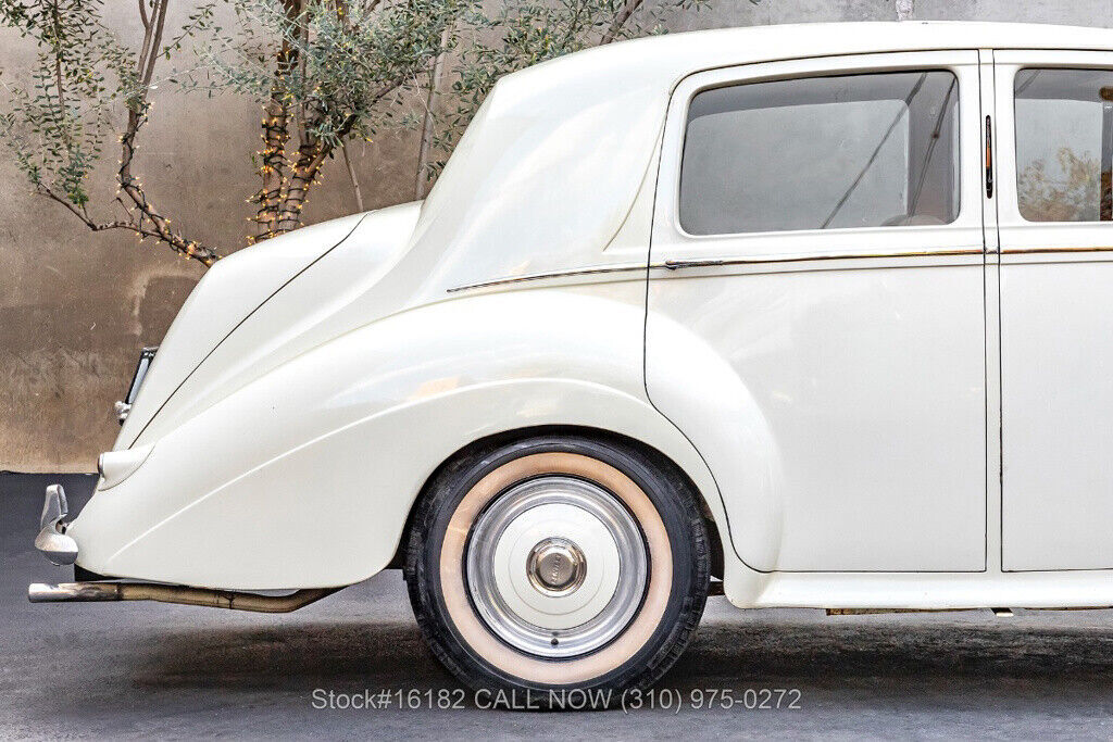 1952 Bentley R Type Saloon - photo 11