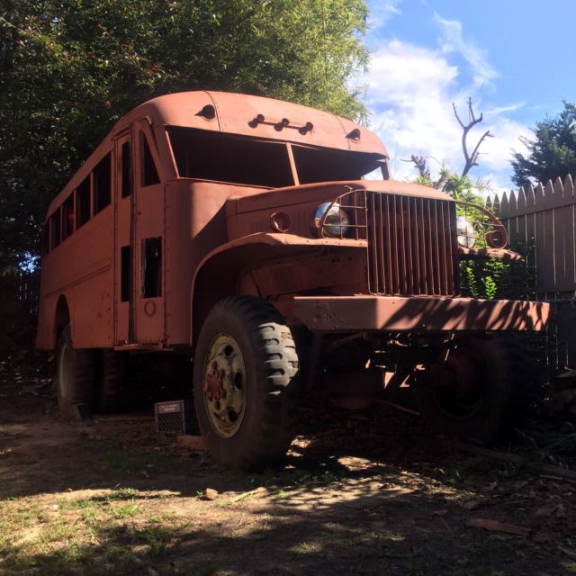 1952 Studebaker Superior Bus 4x4 Deuce and a half 1952 Studebaker