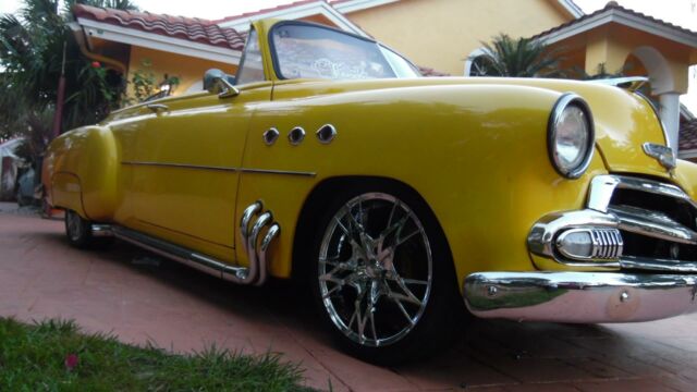 1952 Chevrolet Convertible -- - photo 2
