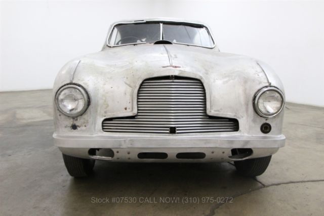 1952 Aston Martin DB2 Vantage Coupe - photo 3