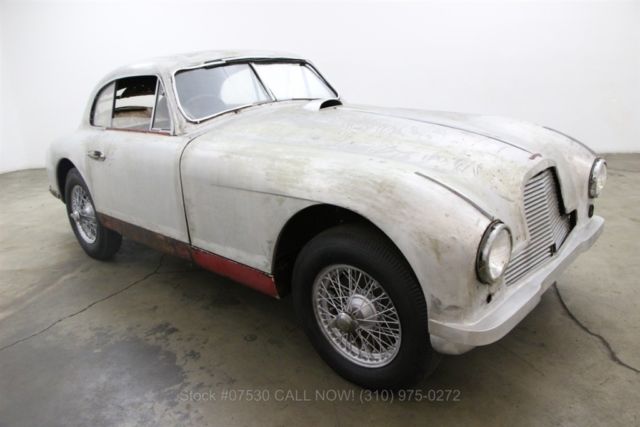 1952 Aston Martin DB2 Vantage Coupe - photo 6