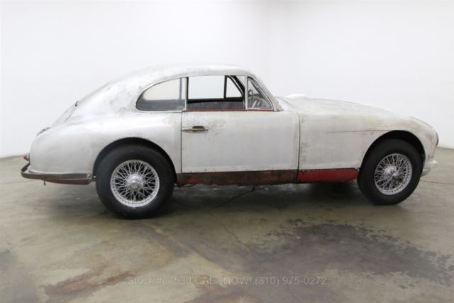 1952 Aston Martin DB2 Vantage Coupe - photo 7