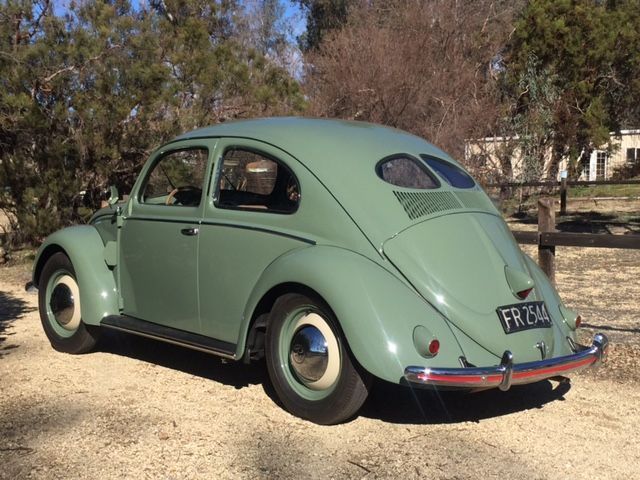 1952 VW Beetle Deluxe Split Window Sedan Restored 1952 Volkswagen Beetle - Classic