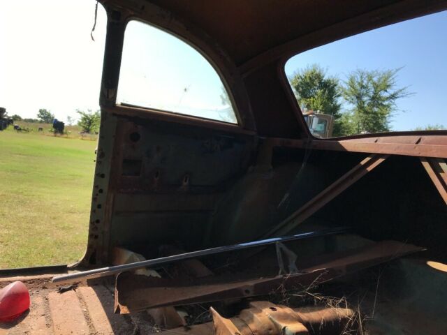 1952 Willys - photo 11