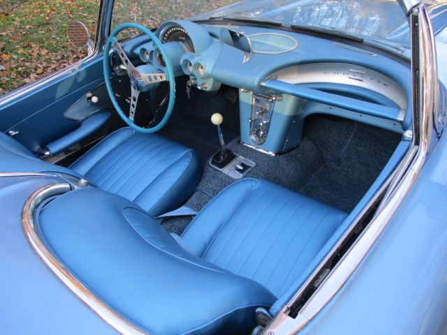 1961 Chevrolet Corvette - photo 6