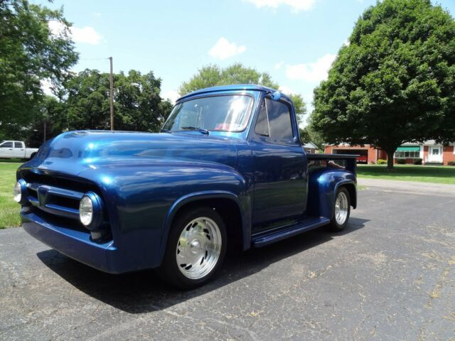 1953 Ford F-100