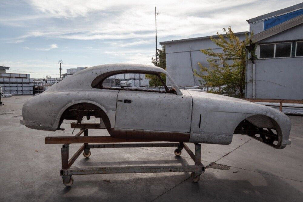 1953 Aston Martin DB2 - photo 3