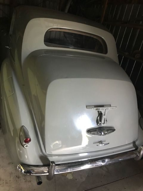 1953 Bentley R Type 4 door saloon - photo 8