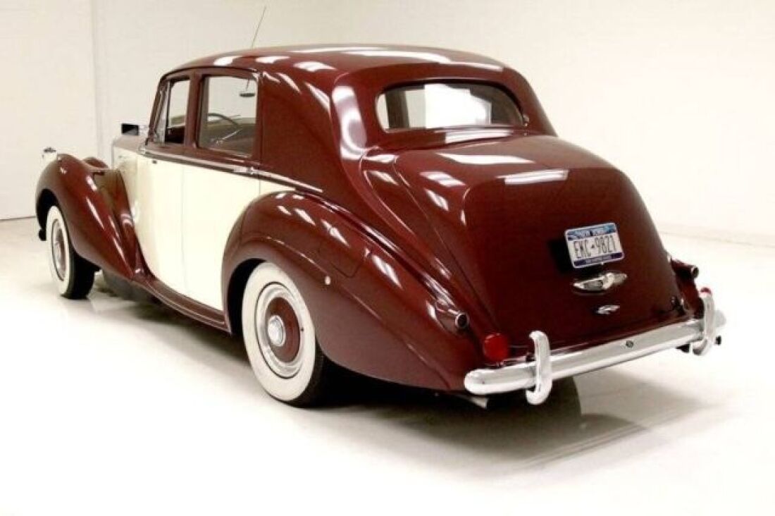 1953 Bentley R-Type Left-Hand-Drive - photo 4