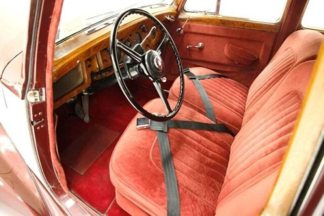 1953 Bentley R-Type Left-Hand-Drive - photo 7
