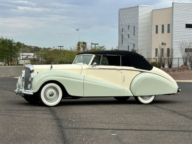1953 Bentley R-Type Park Ward Drophead Coupe (DHC) - photo 6