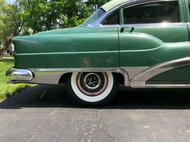 1953 Buick Roadmaster - photo 4
