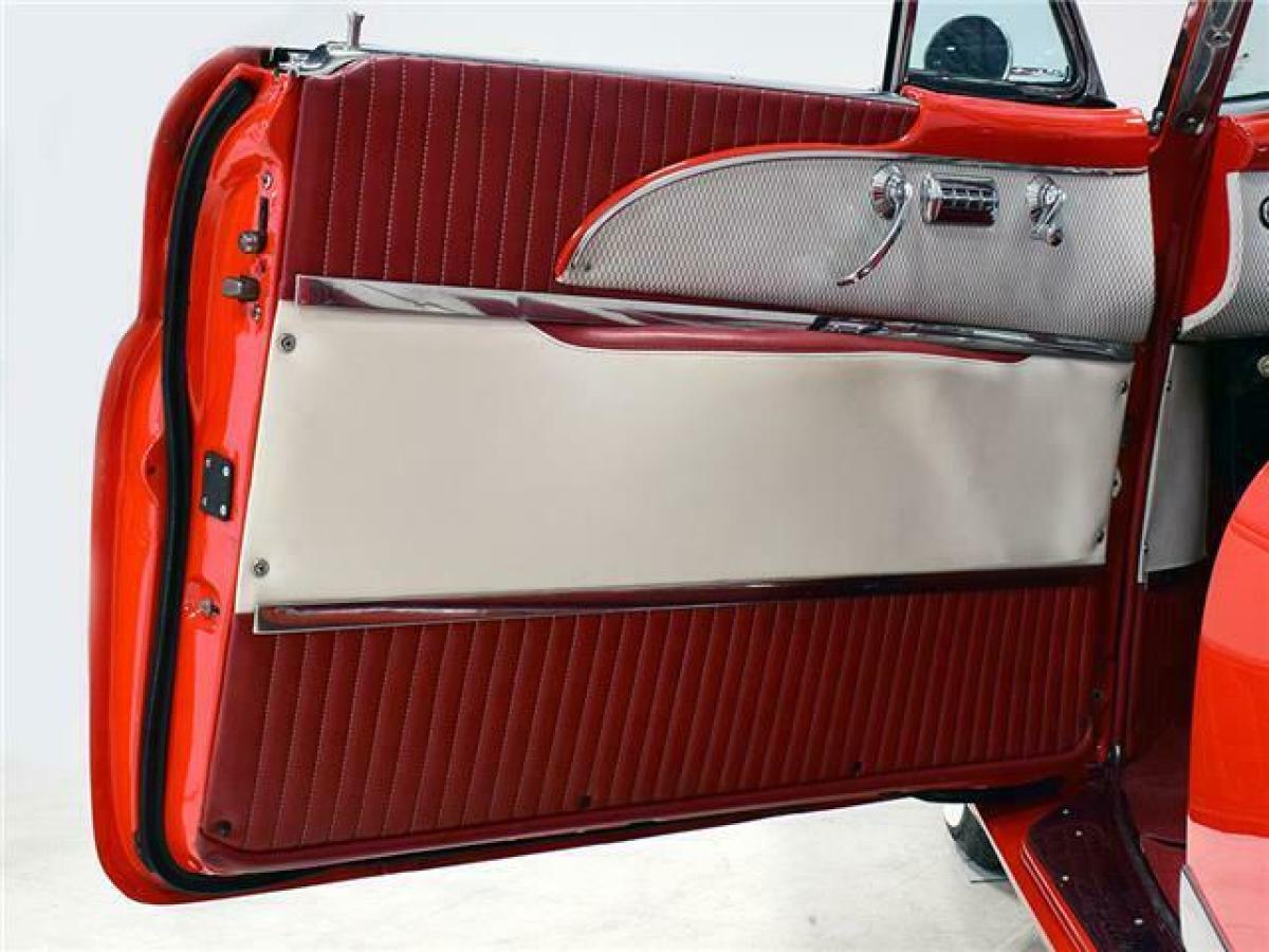 1953 Buick Skylark Roadmaster - photo 7