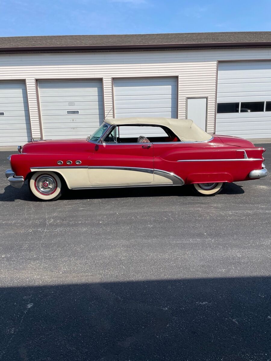 1953 Buick Super Convertible - photo 2