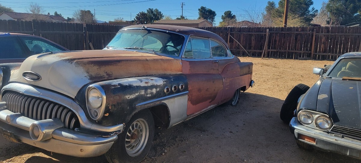 1953 Buick Super 2 Door Hardtop - photo 3