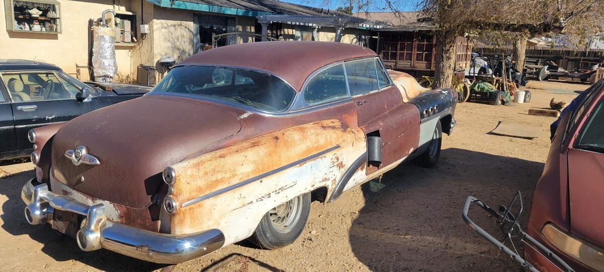 1953 Buick Super 2 Door Hardtop - photo 4