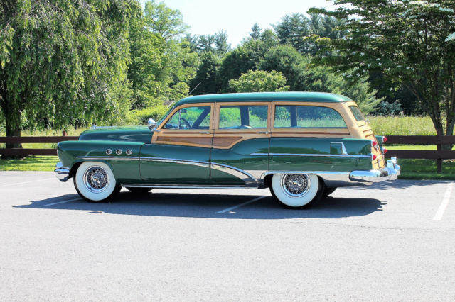 1953 Buick Super Estate Wagon - photo 2