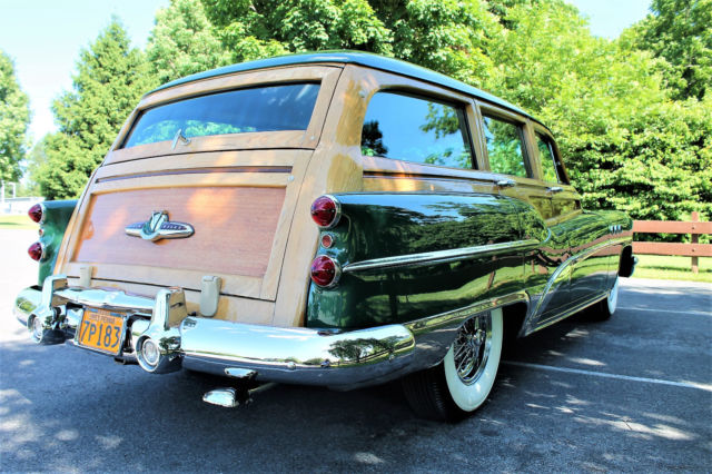 1953 Buick Super Estate Wagon - photo 4