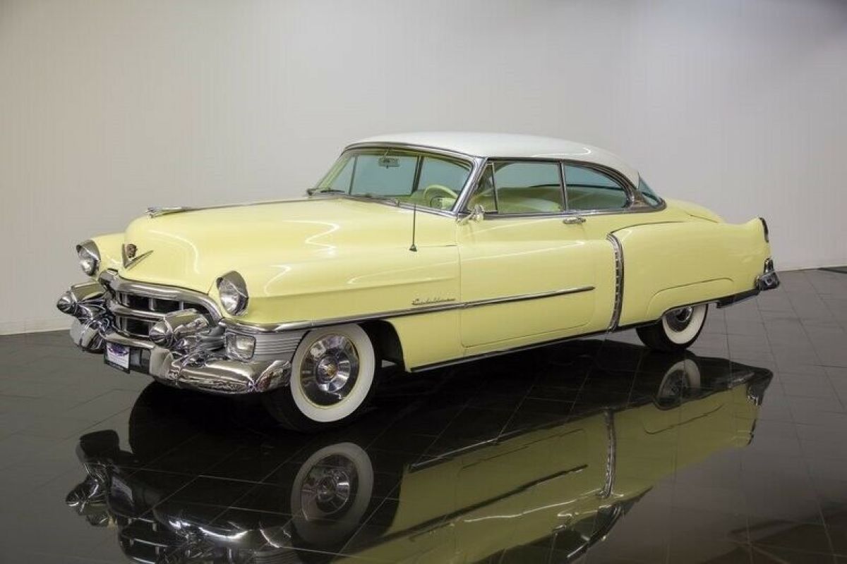 1953 Cadillac Coupe DeVille Coupe Series 62 Automatic 331ci V8 1953 Cadillac DeVille Series 62