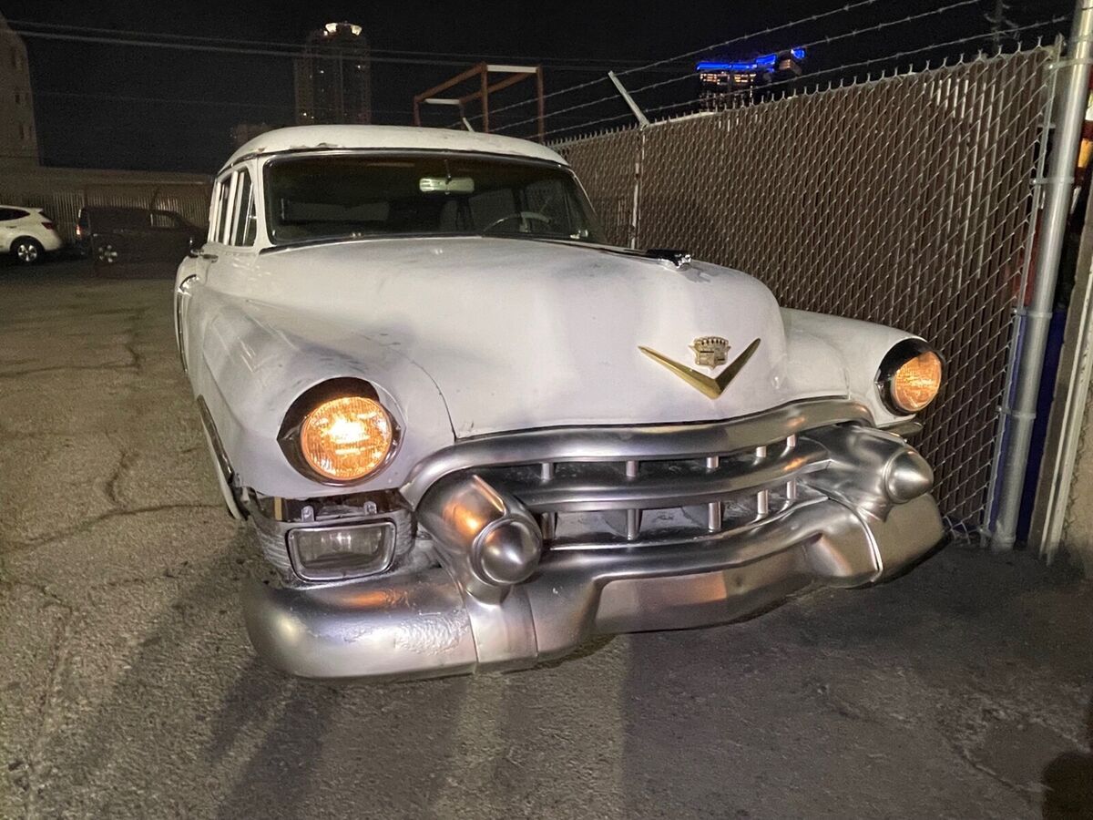 1953 Cadillac Fleetwood Fleetwood Limousine - photo 2