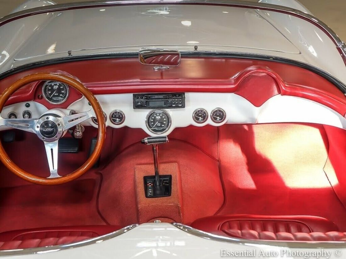 1953 Chevrolet Corvette - photo 12