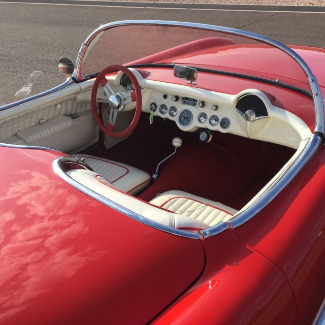 1953 Chevrolet Corvette white highlights - photo 6