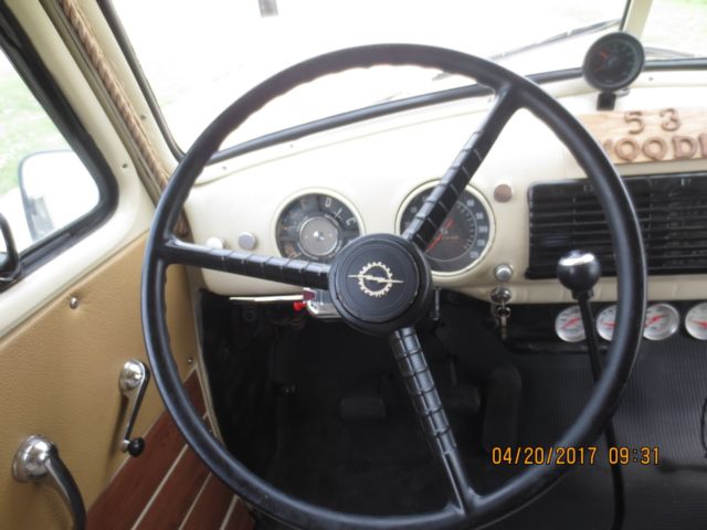 1953 Chevrolet Custom Woody Panel Van - photo 12