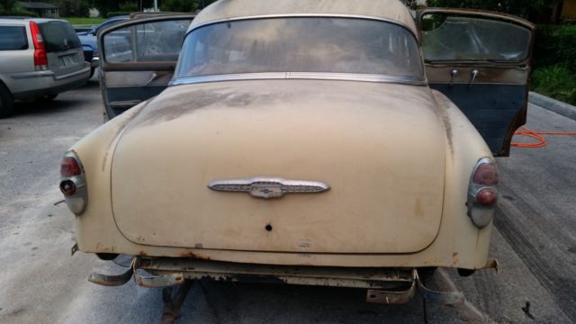 1953 Chevrolet 210 Sedan - photo 2