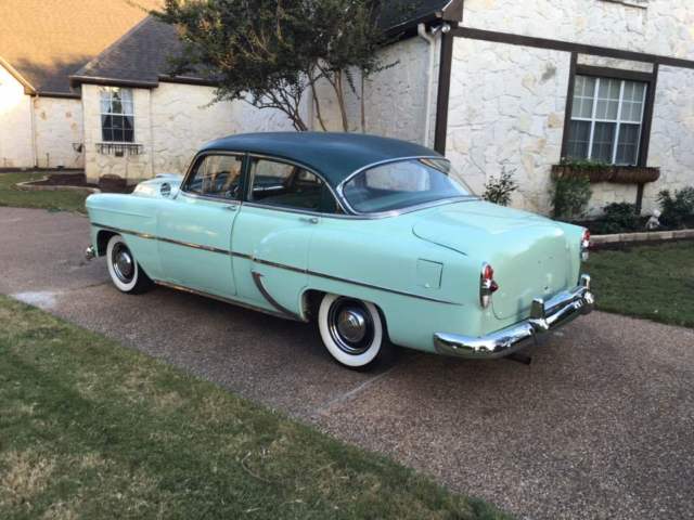 1953 Chevrolet Bel Air/150/210 4-Door - photo 2