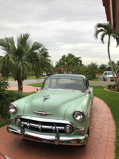 1953 Chevrolet Bel Air/150/210 210