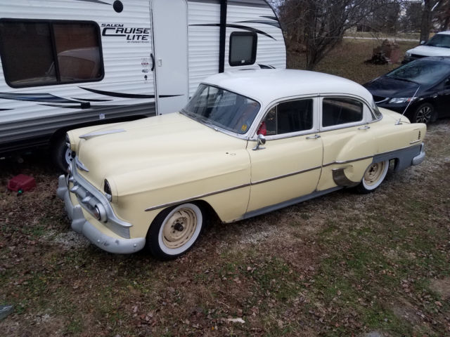 1953 chevy sedan 1953 Chevrolet Bel Air/150/210