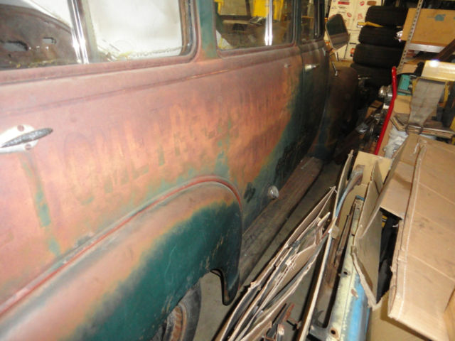 1953 Chevrolet Suburban - photo 6