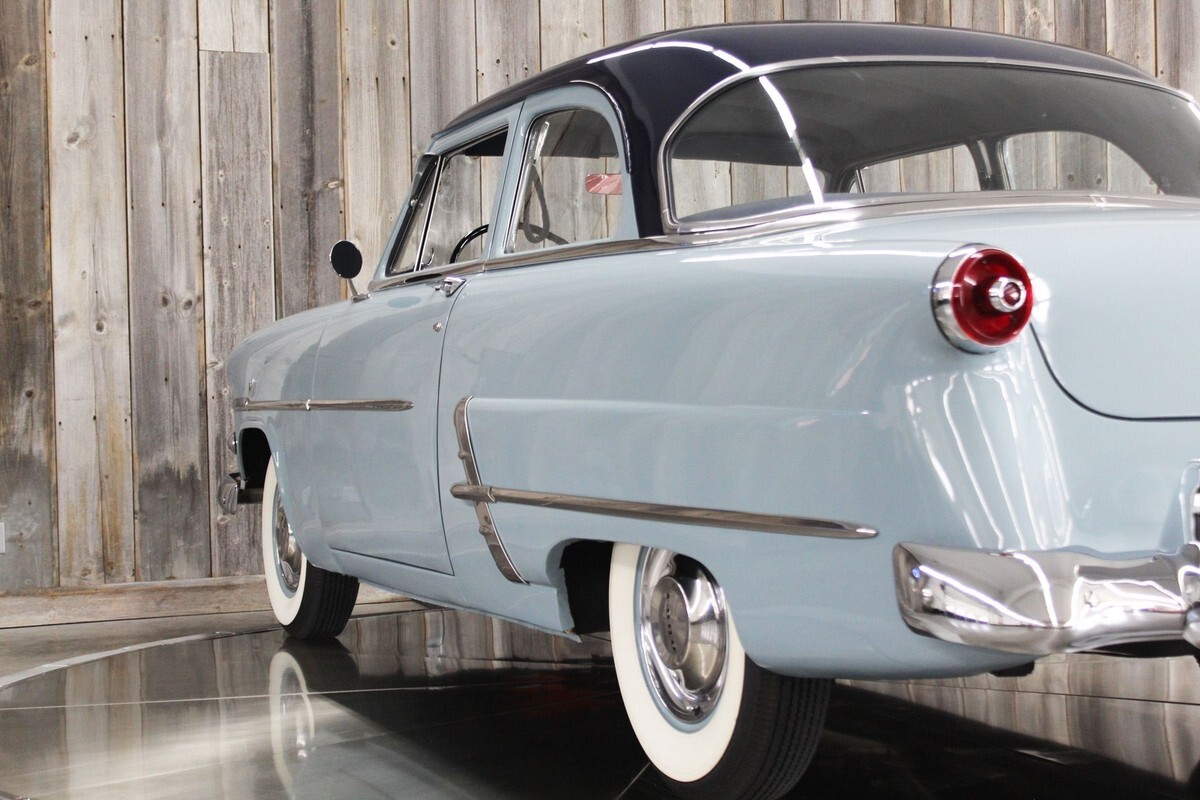 1953 Ford Customline Restored, Drives Like A Dream, Original V8 - photo 11