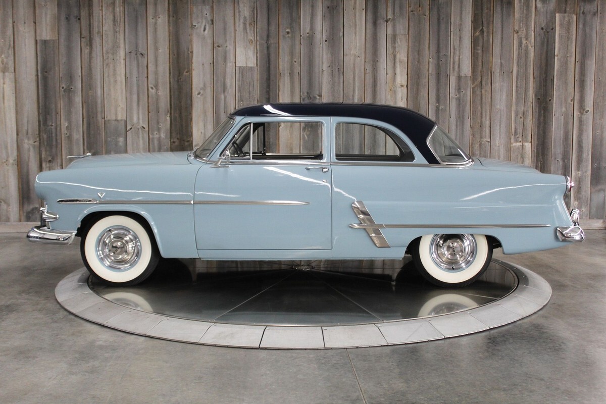 1953 Ford Customline Restored, Drives Like A Dream, Original V8 - photo 2